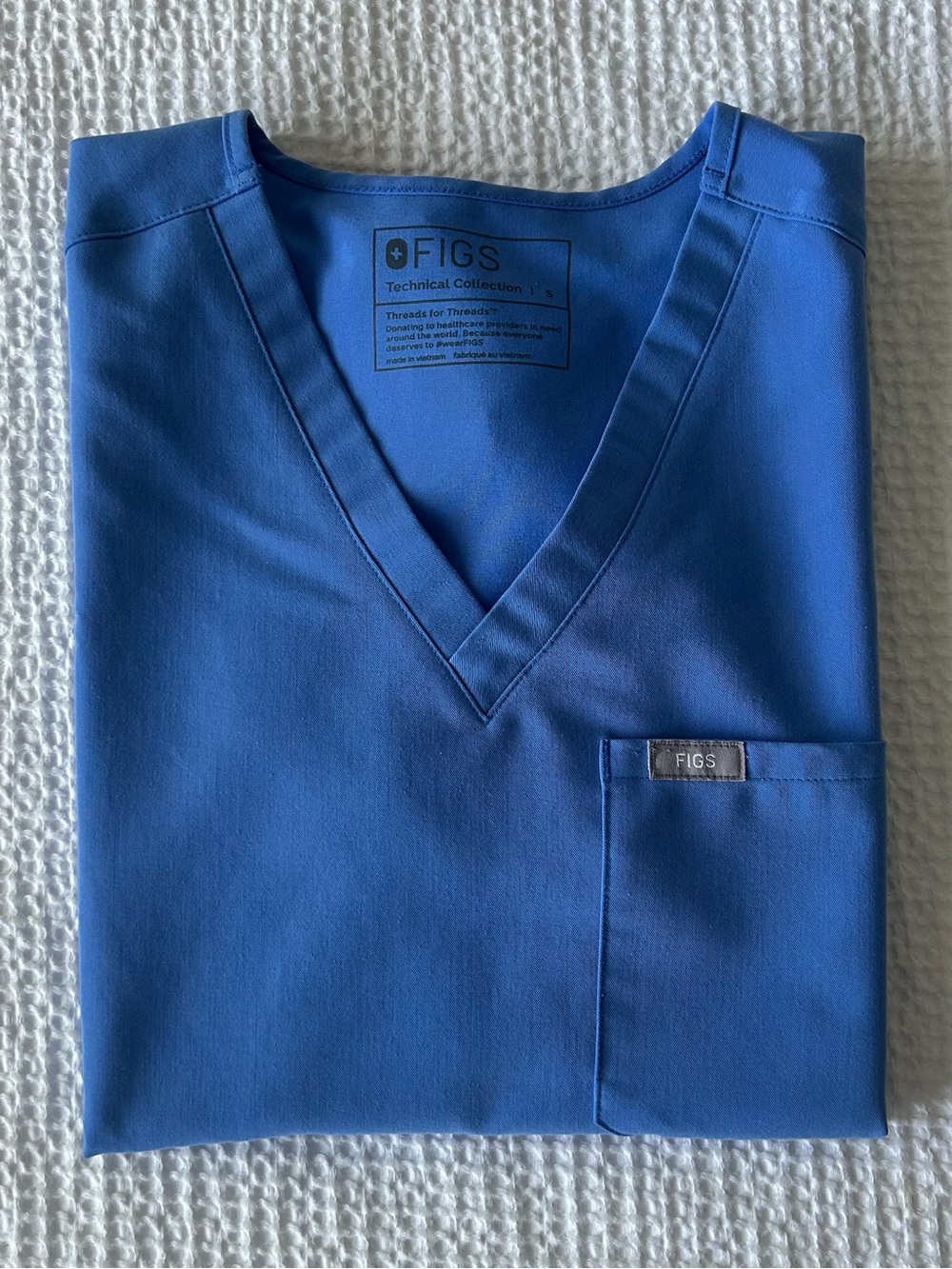 FIGS Catarina One-Pocket Scrub Top